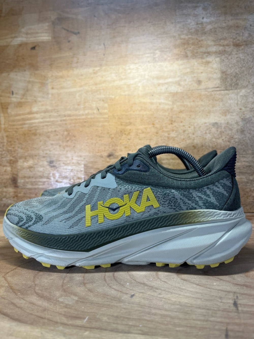 Hoka One One Challenger ATR 7 Mens Size 9.5 Trail Running Shoes Olive Forest - Picture 4 of 12